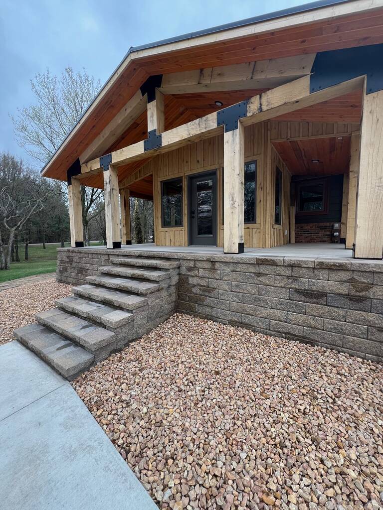 Raised Retaining Wall Patio